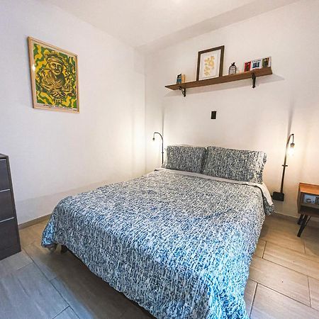 Hostel Adn Algo De Nosotros - Malaika Medellín Exteriér fotografie